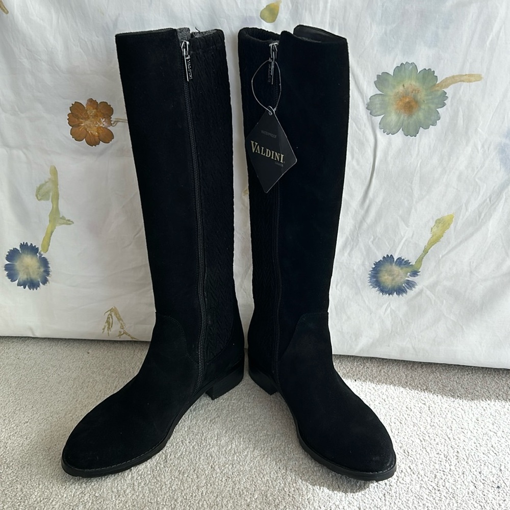 NEW Valdini Black Suede Knee-High Boots